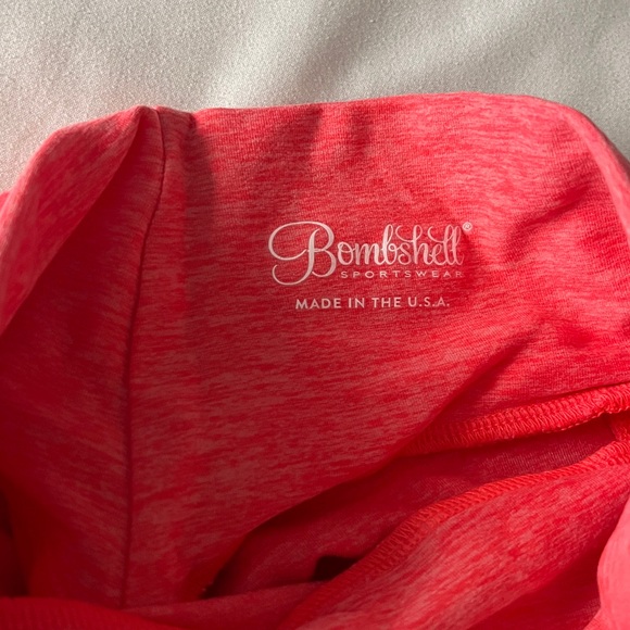 Bombshell Sportswear Pink leggings - Picture 5 of 7